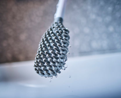 Flex™ TriBlade Pack of 2 Gray Replacement Toilet Brush Heads