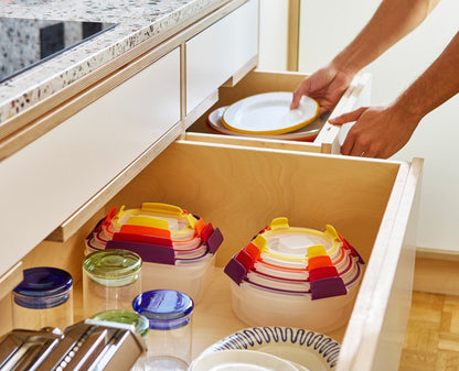 [hidden] [lifestyle] Nest Lock 8-Piece Multicolour Mixed Container Set