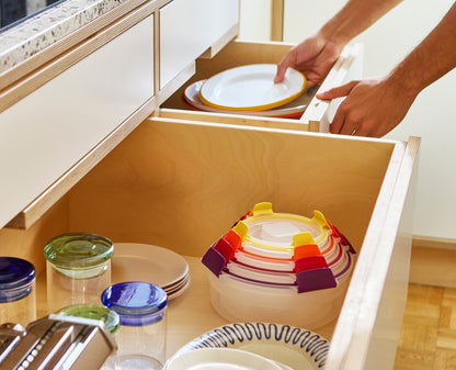 Nest™ Lock 8-Piece Multicolor Round Food Container Set