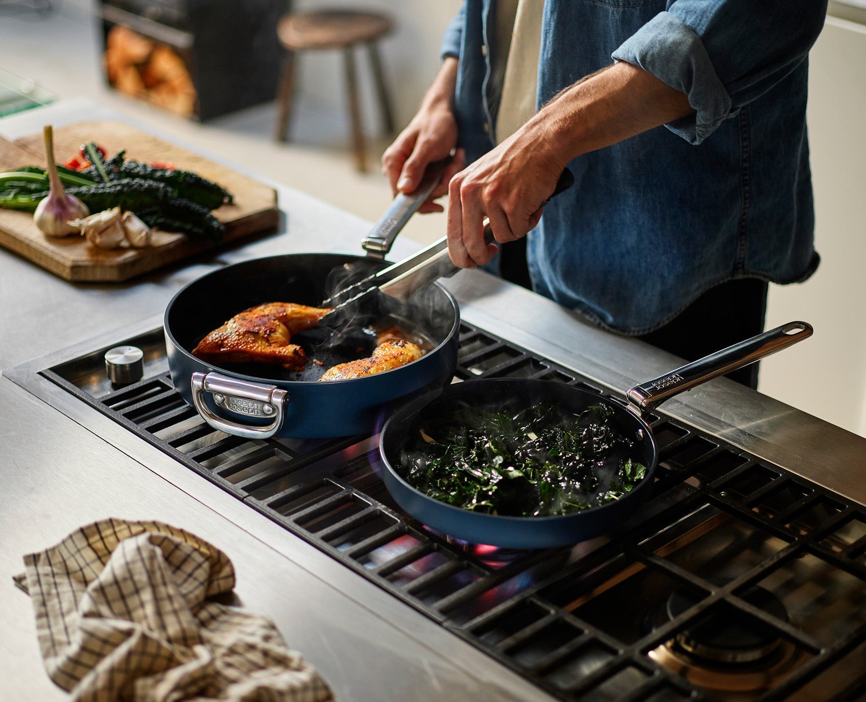 [hidden] [lifestyle] Space Folding Handle Ceramic Non-stick 3-piece Blue Cookware Set