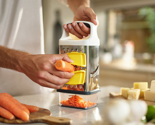 [hidden] [lifestyle] Multi-Grip Box Grater with Precision Food-Grip - 20225 - Image 2