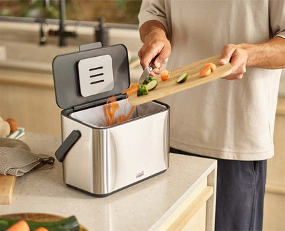 [hidden] [lifestyle] Collect™ 4L Stainless-steel Food Waste Caddy - 30145 - Image 2