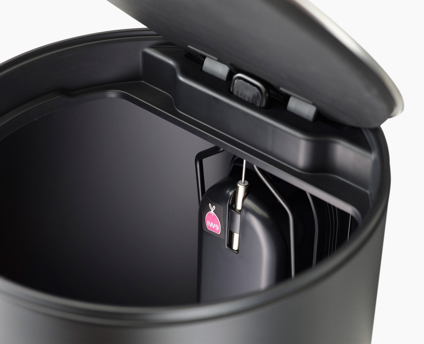 [half-width] Arc™ 10L Easy-push Matt Black Pedal Bin Starter Set