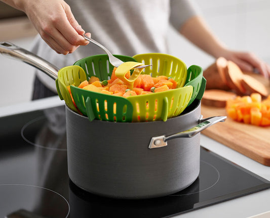 [hidden] [lifestyle] Bloom Folding Steamer Basket - 45030 - Image 2