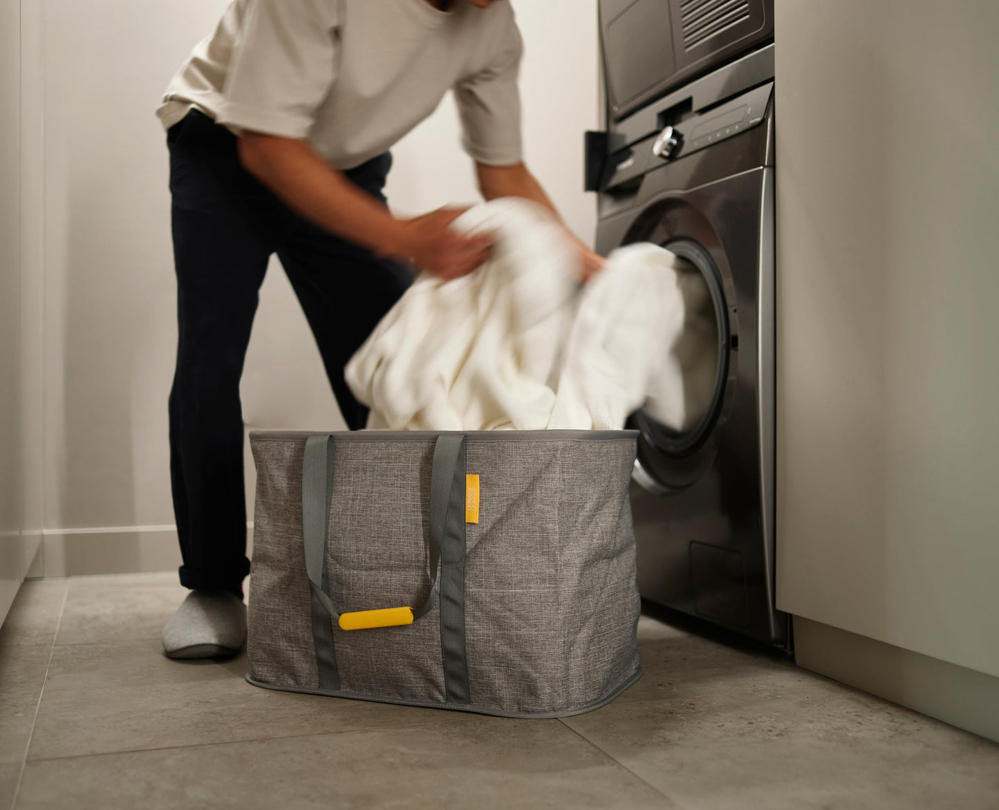[half-width] 2-piece Large Grey Laundry Basket Set
