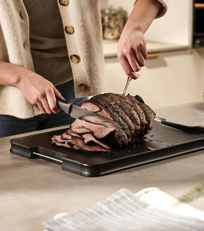 [hidden] [lifestyle] Cut&Carve™ Plus Multi-function Chopping Board - 60211 - Image 2