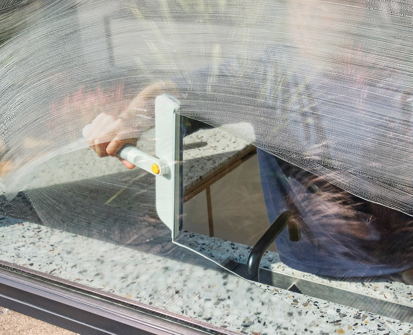 [half-width] CleanTech 2-in-1 Glass Cleaning Tool