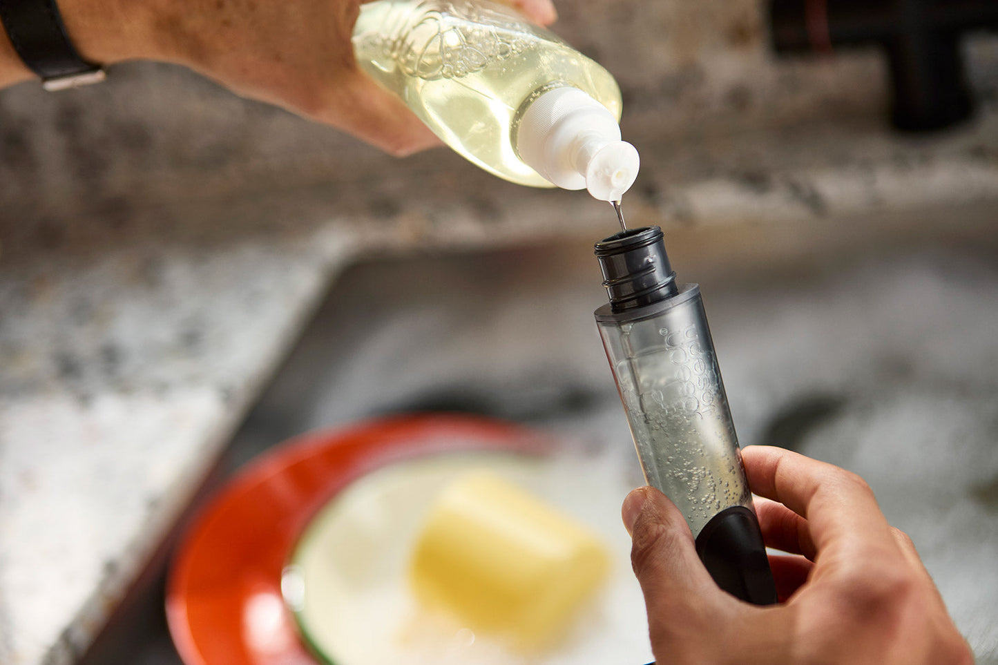 [half-width] SinkTech Soap Dispensing Washing-Up Brush with Replacement Head