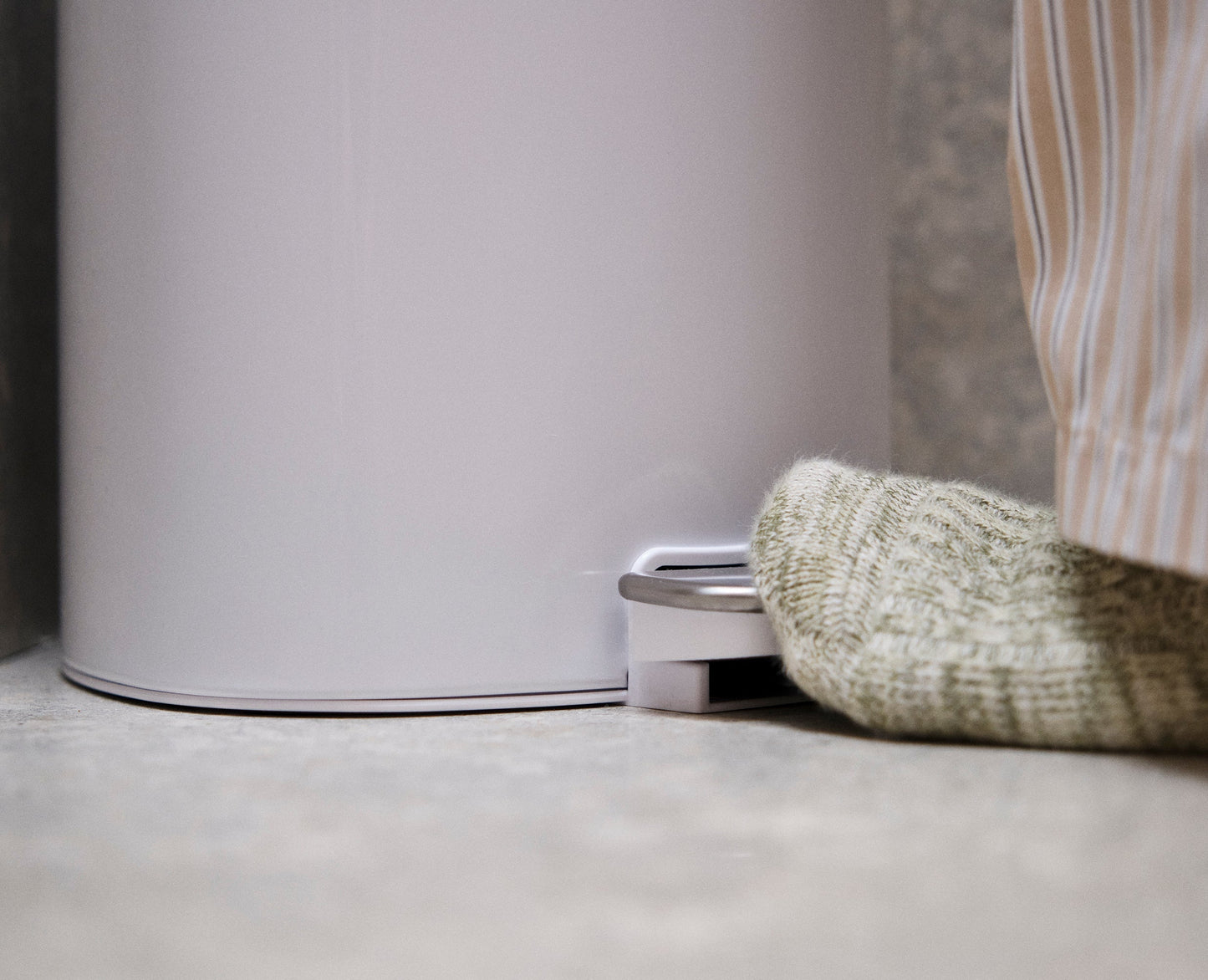 [half-width] EasyStore™ 5L Gloss White Bathroom Bin