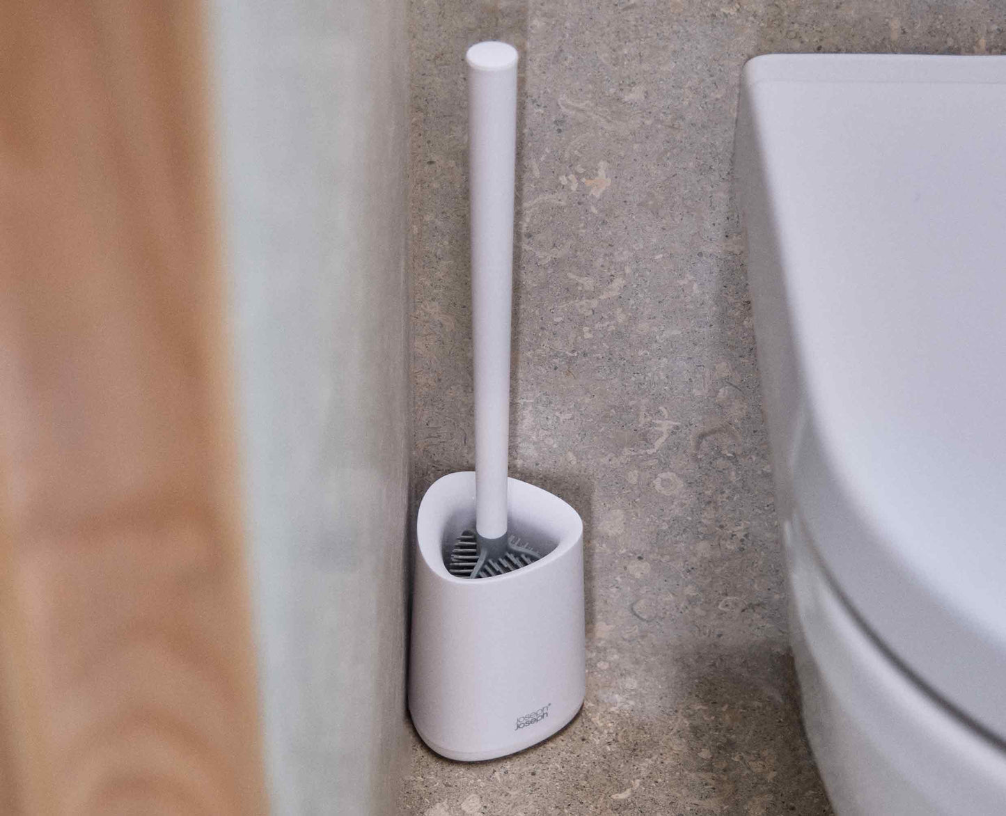 [half-width] Flex™ 360 Lite Matt White Toilet Brush