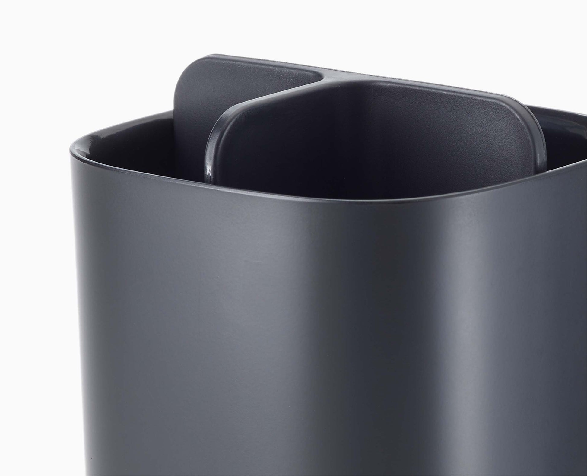 [half-width] EasyStore™ Matt Toothbrush Holder - 70598 - Image 5