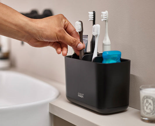 [hidden] [lifestyle] EasyStore™ Large Matt Toothbrush Holder - 70599 - Image 2