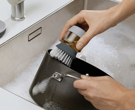 [hidden] [lifestyle] Palm Scrub™ Washing-up Brush - 85005 - Image 2