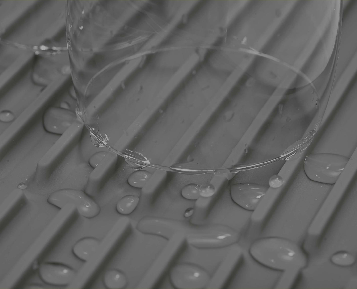[half-width] Flume™ Dish Draining Mat - 85087 - Image 7